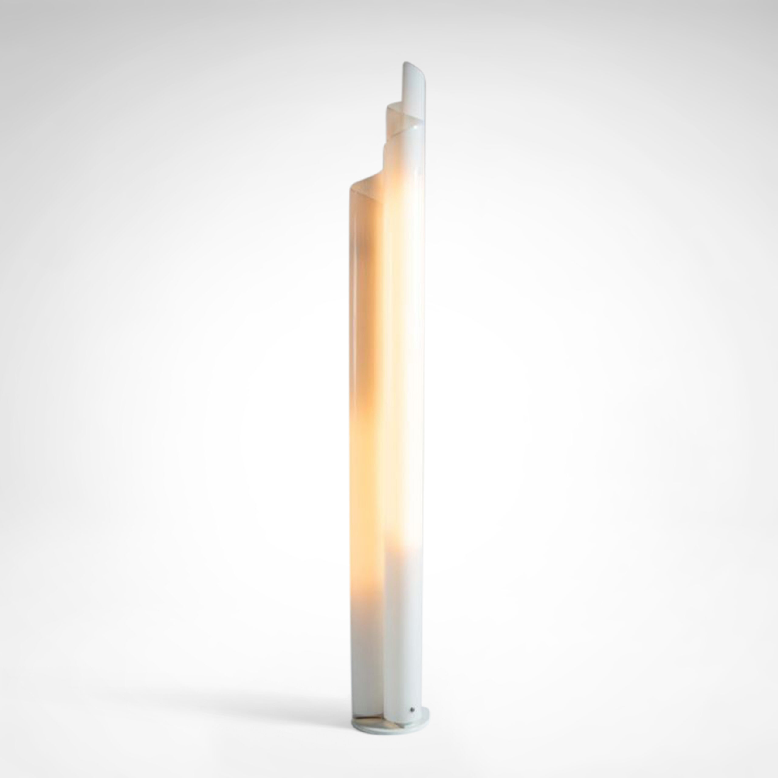 lighting-floor-lamps-1970-1979-mid-century-modern-vico-magistretti-maison-gerard-95934